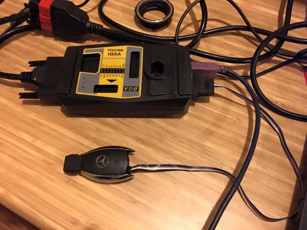 VVDI MB BGA Tool BGA Function+1 Year Unlimited Tokens+8PCS EIS/ELV Test Cables - Adapter and connection details